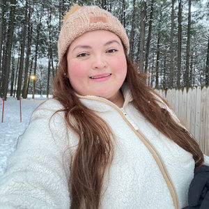 Meet your Posher, Miriam